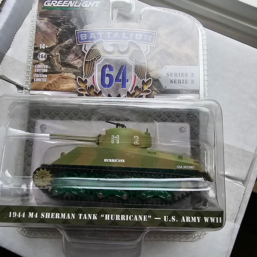 GreenLight 1944 M4 Sherman Tank "Hurricane" Chase, Info@greenlightcollectibles.com, Nieuw, Ophalen of Verzenden, 5901 Lakeside Blvd, Indianapolis, IN 46278, USA