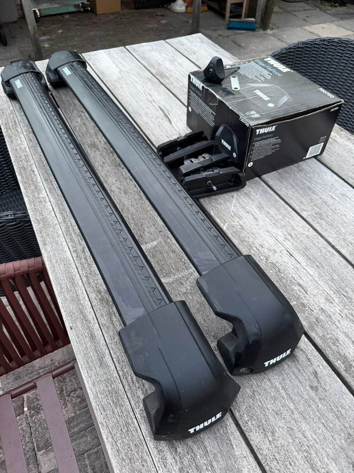 Thule Wingbar Edge Black dakdragers – Compleet voor BMW i4, Auto diversen, Dakdragers, Ophalen, Zo goed als nieuw