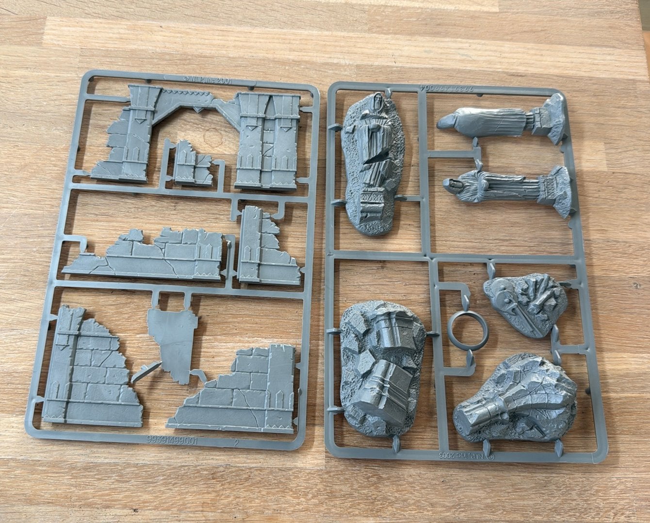 MESBG Scenery on sprue, Hobby en Vrije tijd, Ophalen of Verzenden, Zo goed als nieuw
