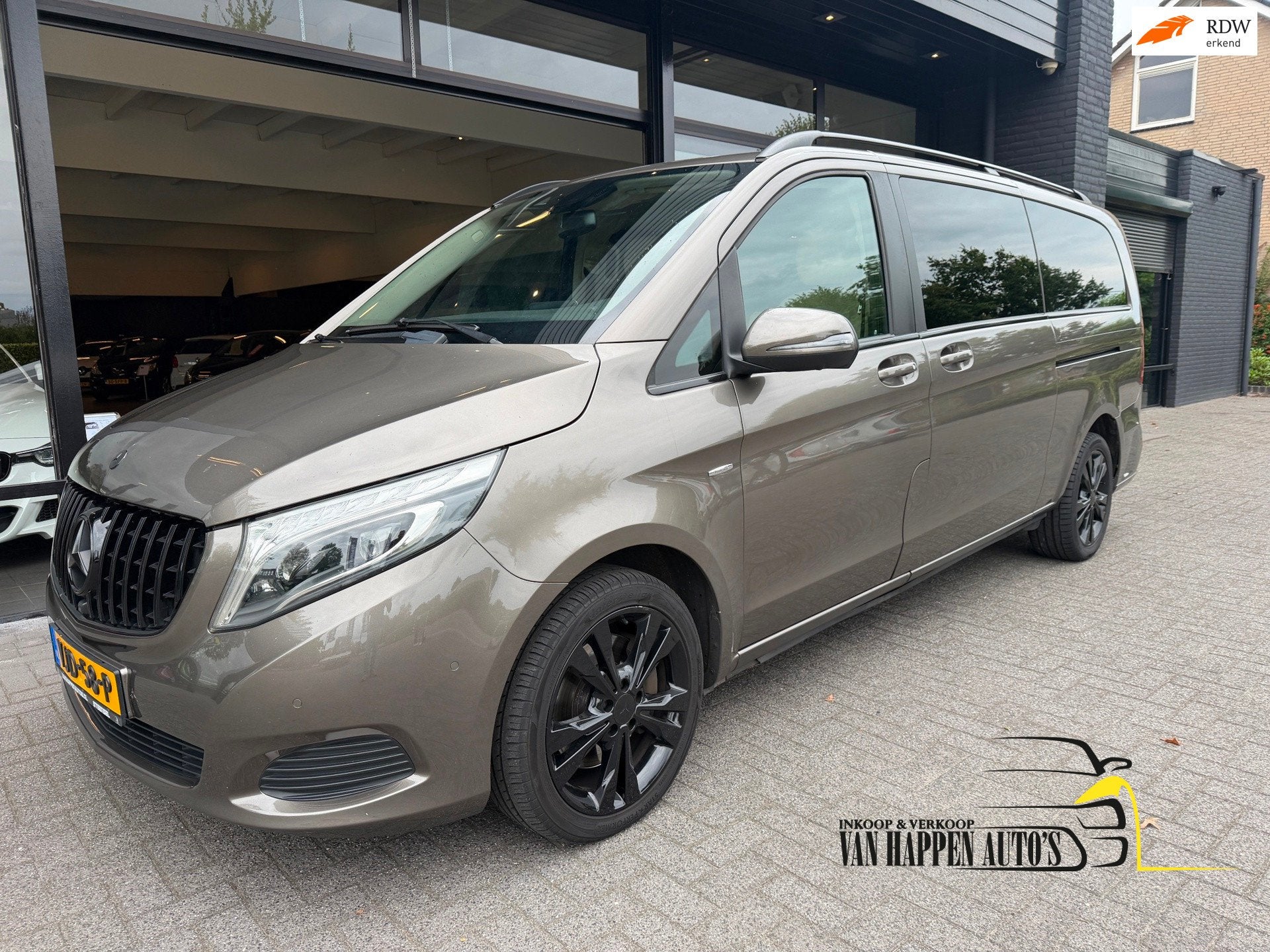 Mercedes-Benz V-klasse 250d Extra Lang DC Edition / Avantgar, Automaat, Achterwielaandrijving, Gebruikt, Euro 6