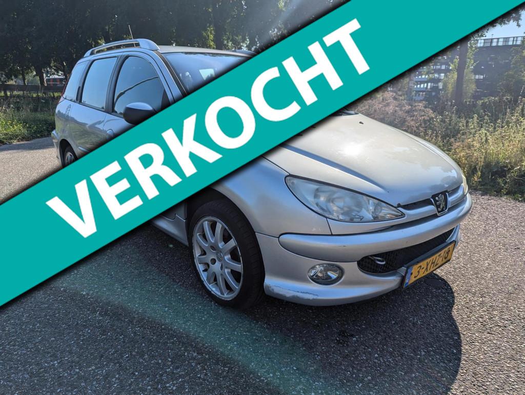 Peugeot 206 SW 1.6-16V Quiksilver Airco Benzine Radio/CD, Auto's, Peugeot, Voorwielaandrijving, 15 km/l, 4 cilinders, Handgeschakeld