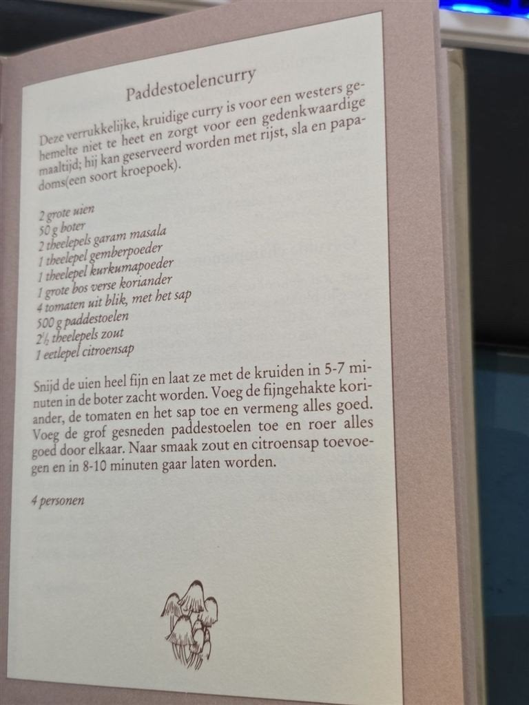 Het Paddestoelenboekje — Zakboekje met Recepten en Folklore, Ophalen of Verzenden, Zo goed als nieuw