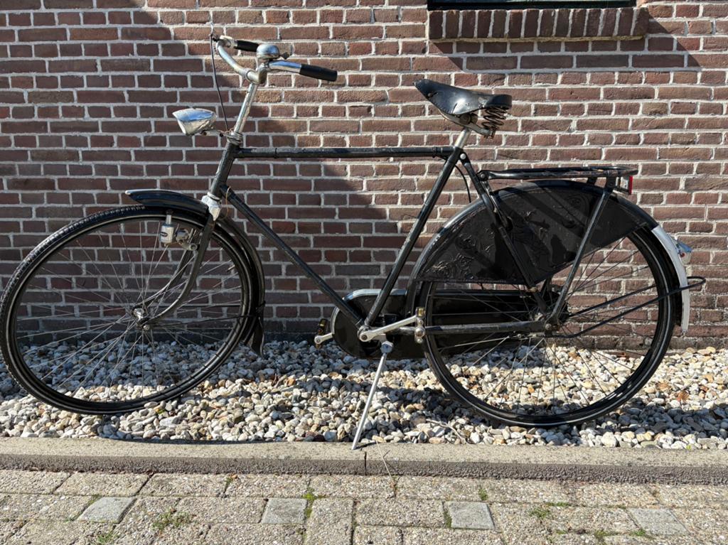 opa fiets, Fietsen en Brommers, Fietsen | Oldtimers, Ophalen