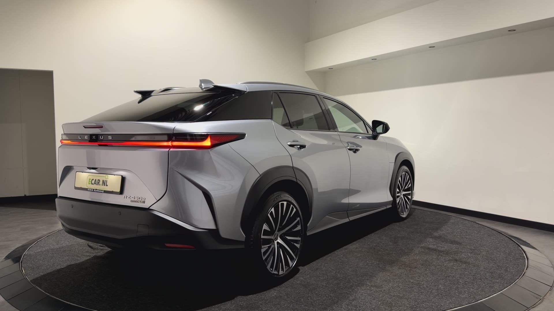 Lexus RZ 450e Executive Line 71 kWh | Tot € 4.000 klantvoo, Auto's, Lexus, Automaat, Gebruikt, 71 kWh, Met garantie (alle)