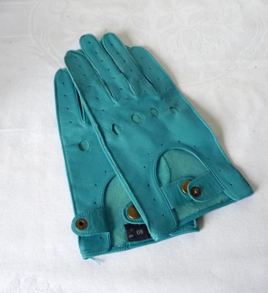 leren dameshandschoenen, turquoise, Ophalen of Verzenden, Zo goed als nieuw, Maat 42/44 (L), Handschoenen
