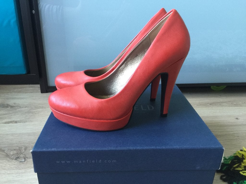 Manfield rode leren plateau pumps 12 cm hak maat 39, Kleding | Dames, Pumps, Nieuw, Ophalen of Verzenden, Manfield