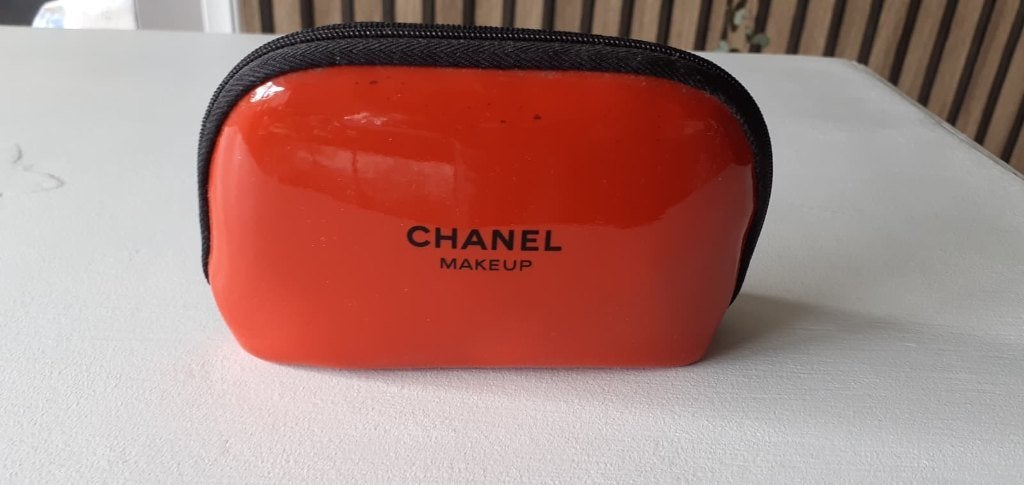 Chanel etui, klein, Ophalen, Zo goed als nieuw, Zwart, Handen en Nagels