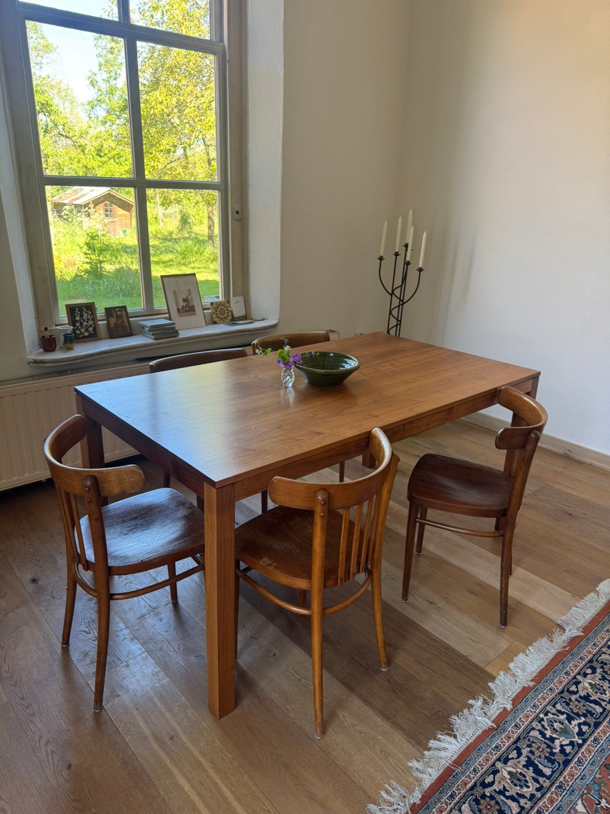 Warme notenhouten tafel 1,60m lang, 200 cm of meer, Zo goed als nieuw, Rechthoekig, Overige houtsoorten