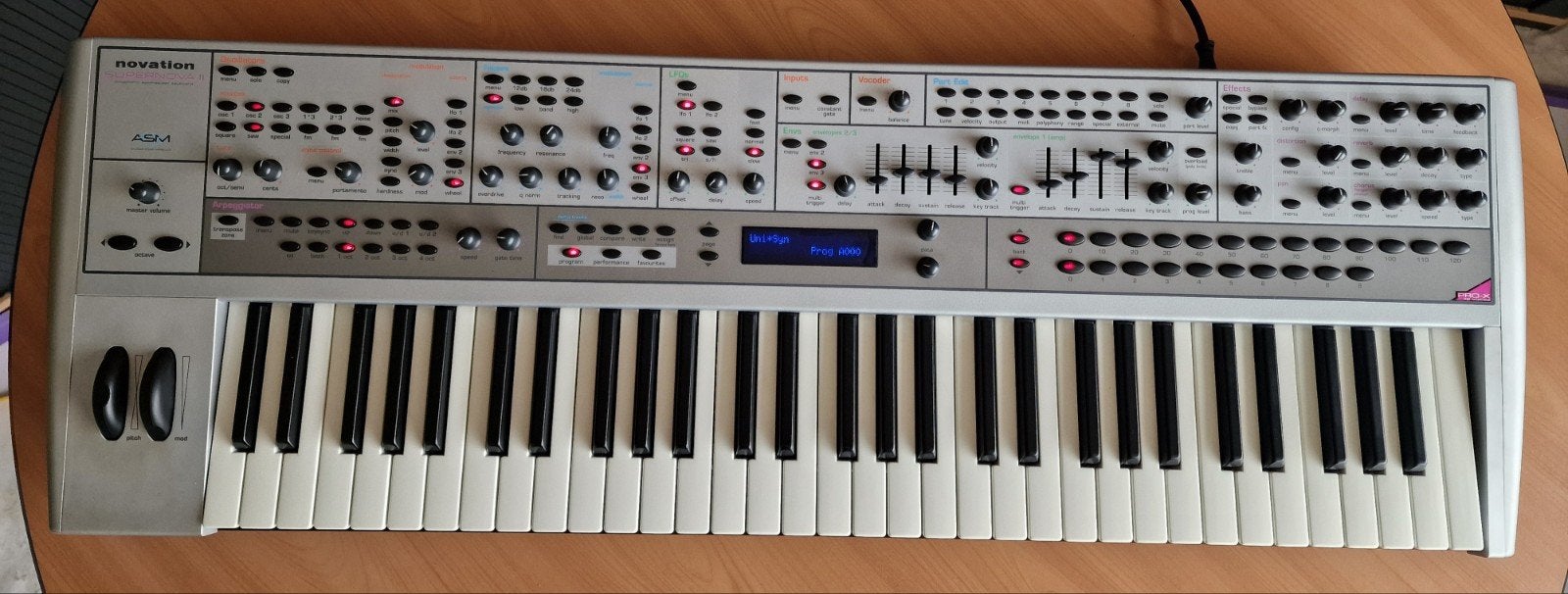 Novation Supernova II Pro-X 61, Muziek en Instrumenten, Ophalen of Verzenden, Zo goed als nieuw, 61 toetsen, Novation
