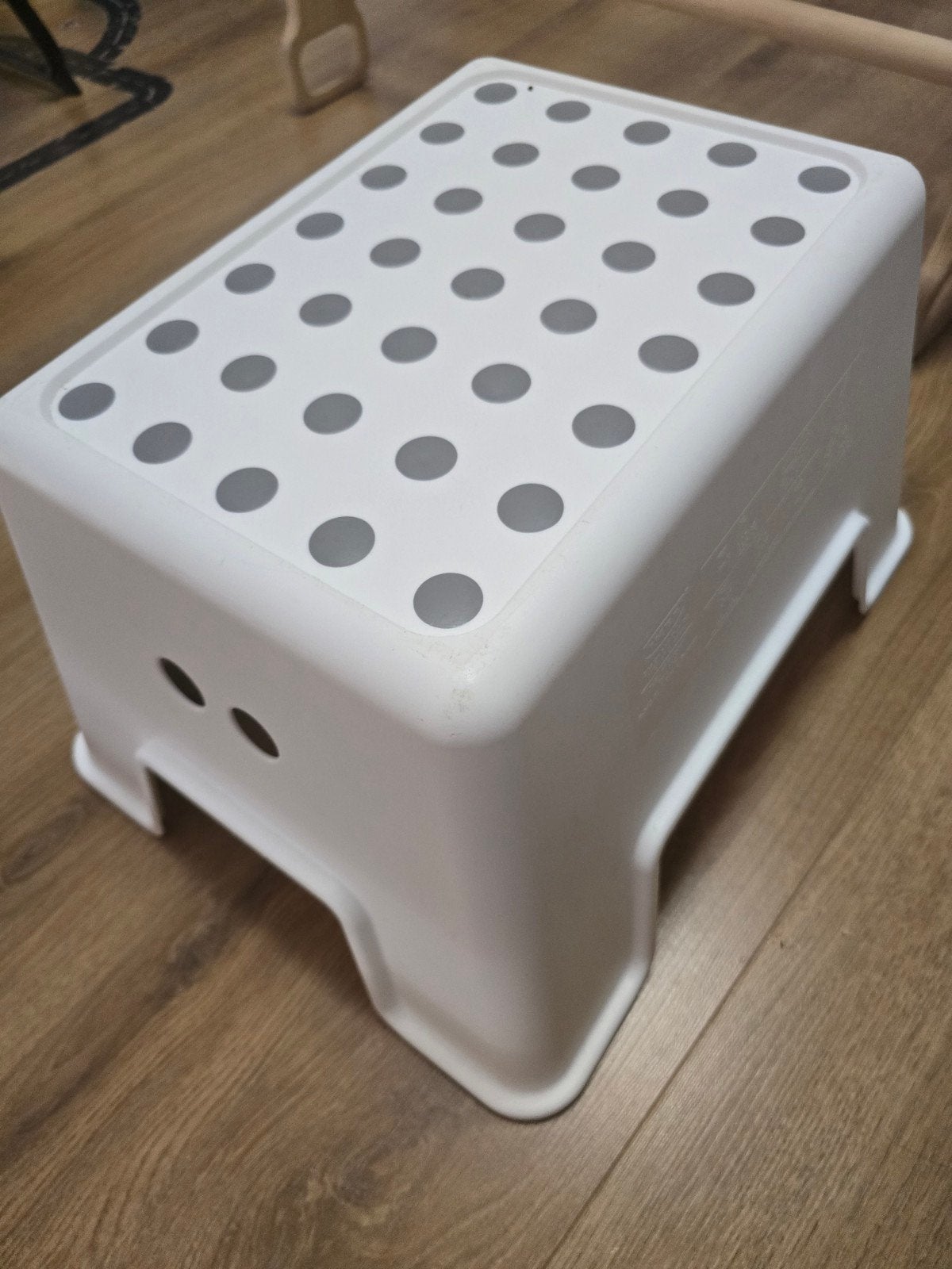 Ikea Kruk, Ophalen, Zo goed als nieuw, Kunststof