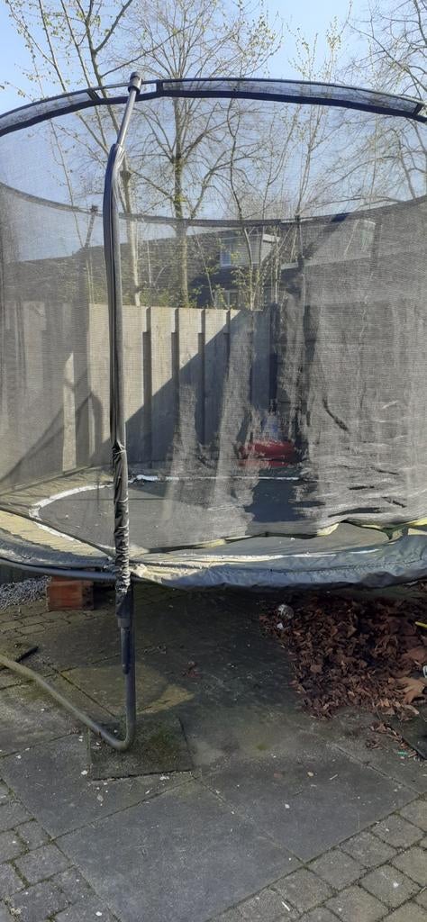 Salto trampoline, Ophalen, Gebruikt