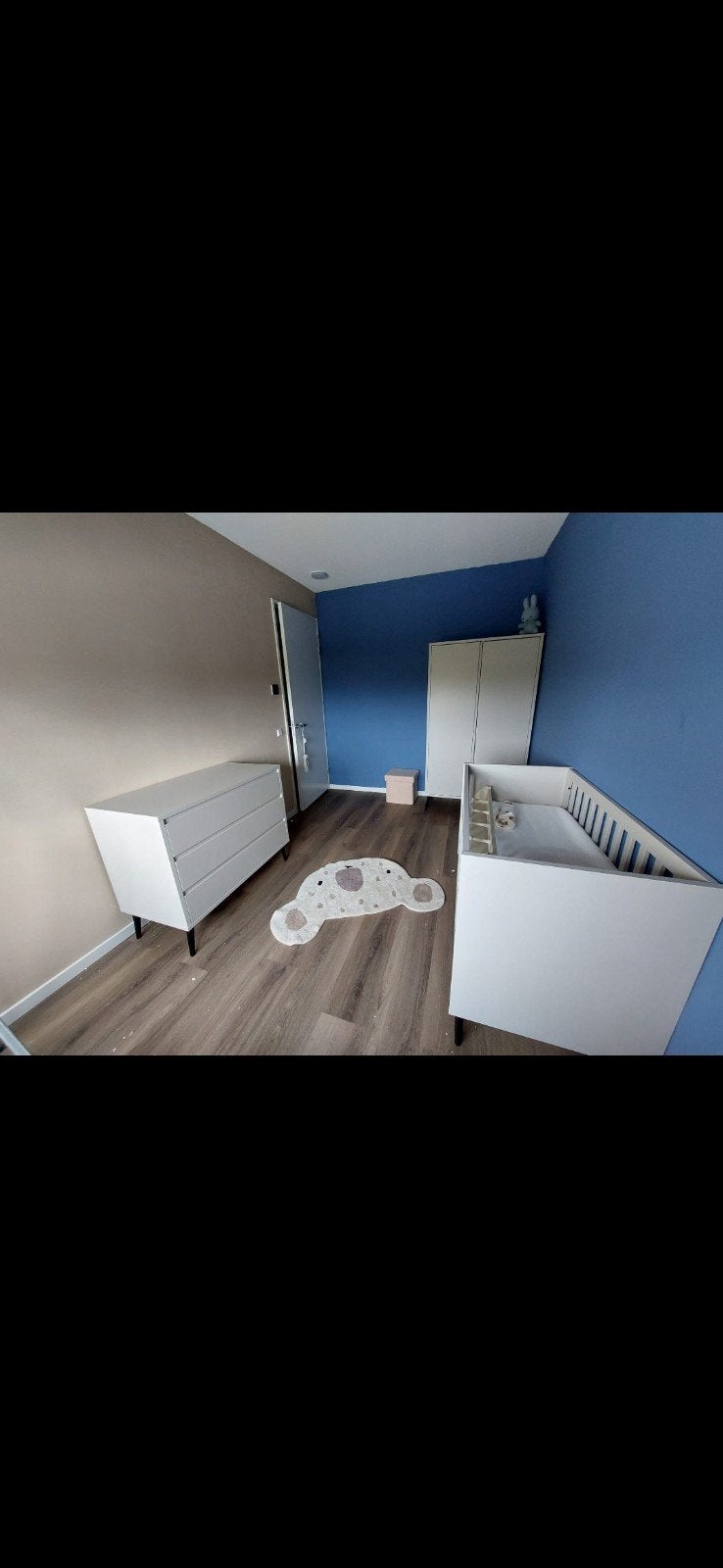 Complete Babykamer Set: Ledikant, Commode, Kledingkast, Ophalen, Gebruikt, Jongetje of Meisje