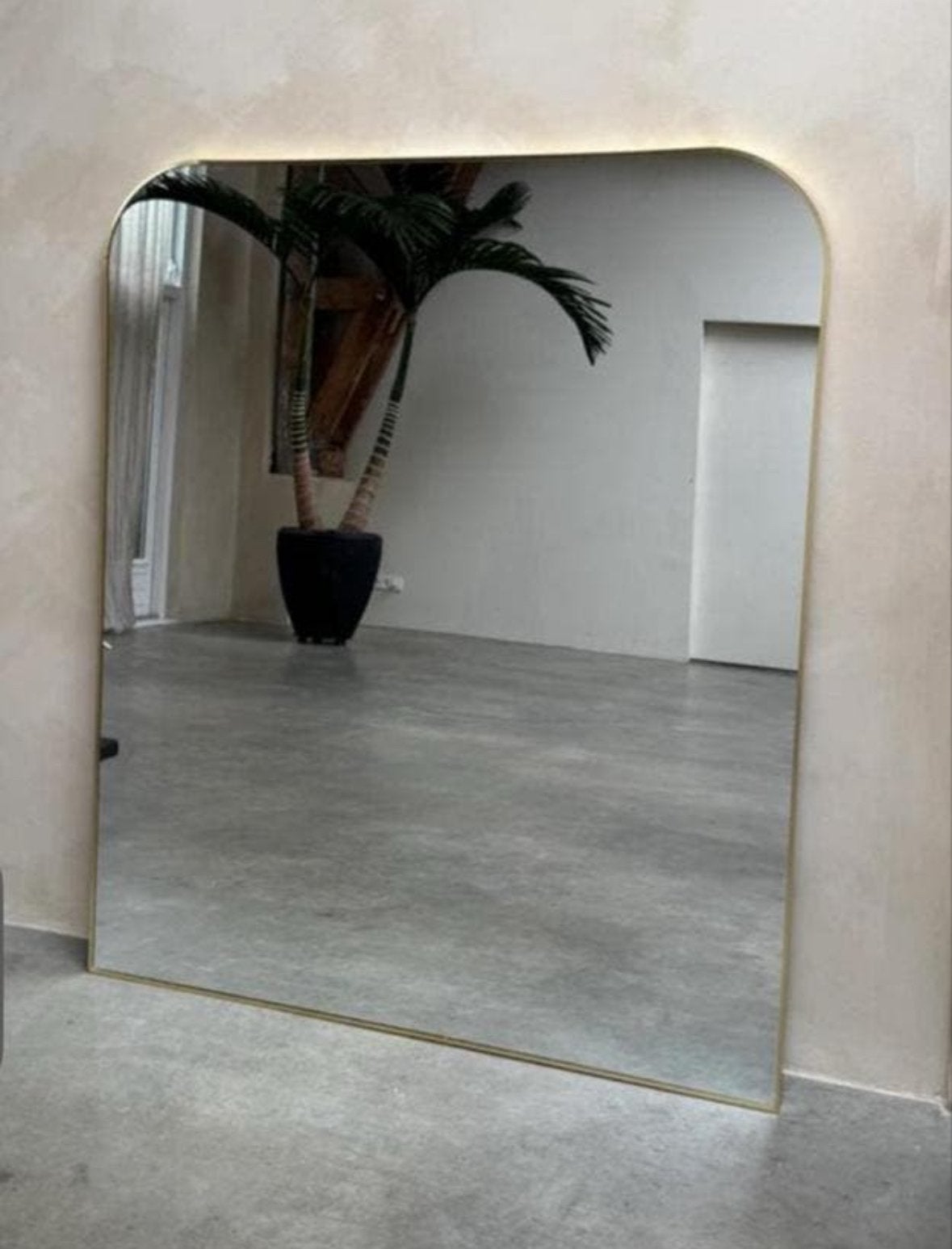 Nieuw in Doos Grote Boogspiegel 165x139 cm - GOUDE Frame, Huis en Inrichting, 200 cm of meer, Nieuw, Ophalen of Verzenden, 75 tot 100 cm