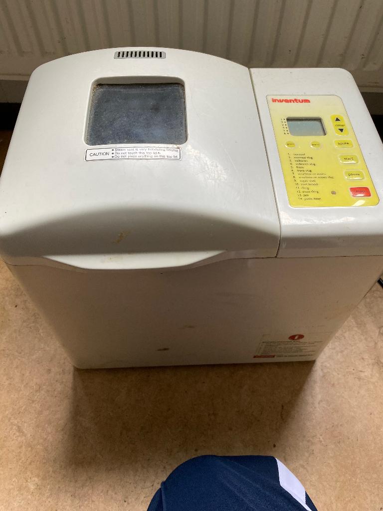Broodbakmachine, Ophalen of Verzenden, Zo goed als nieuw, Met timer, Meer dan 10 programma's