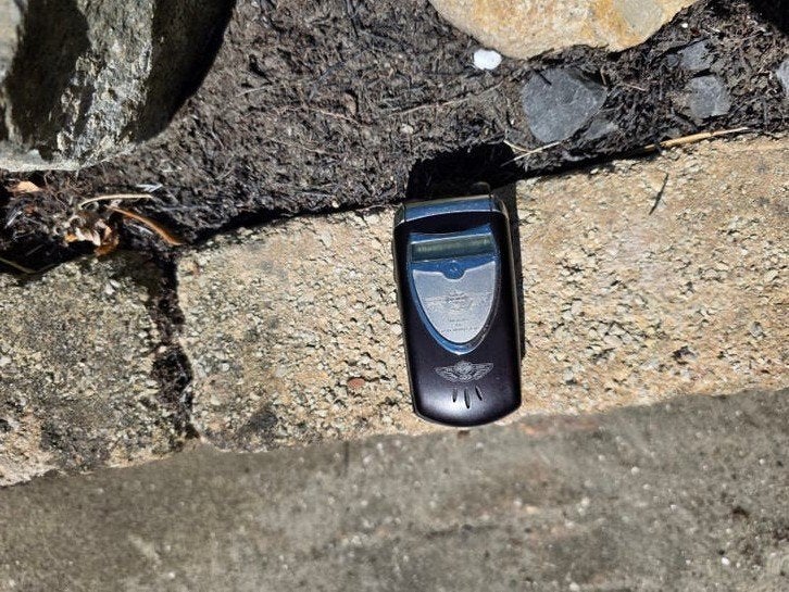 Motorola V60i Harley Davidson Edition (geen lader), Gebruikt, Geen camera, Zwart, Fysiek toetsenbord