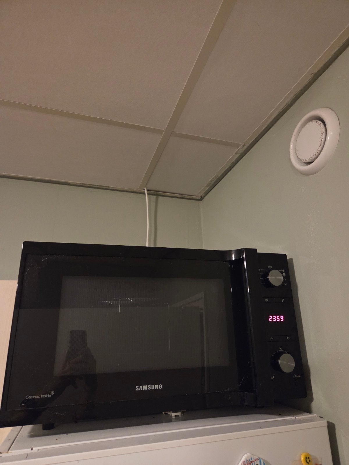 Samsung combimagnetron 45 liter – zeer goede staat, Ophalen, Zo goed als nieuw, Draaiplateau