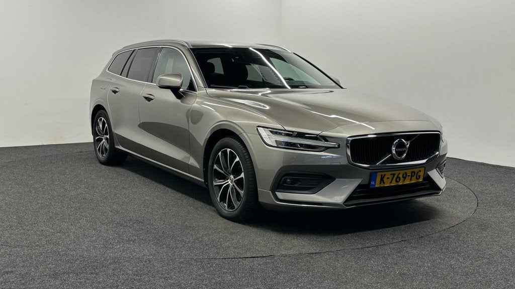 Volvo V60 2.0 B3 Business Pro CAMERA NAVI ECC CARPLAY ADAPTI, Auto's, 4 cilinders, 163 pk, Origineel Nederlands, Autotrust