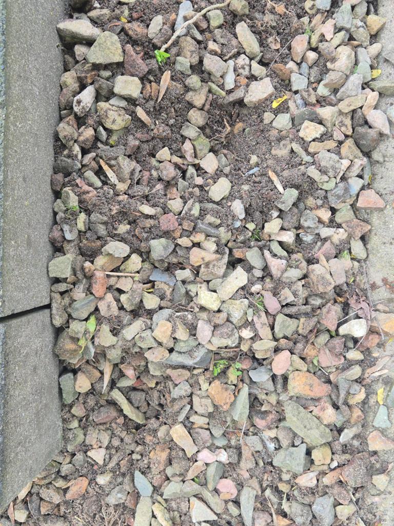 Gebruikt split/grind in zakken, Tuin en Terras, Grind, Keien en Split, Gebruikt, Grind, Multi, Overige materialen, Ophalen of Verzenden