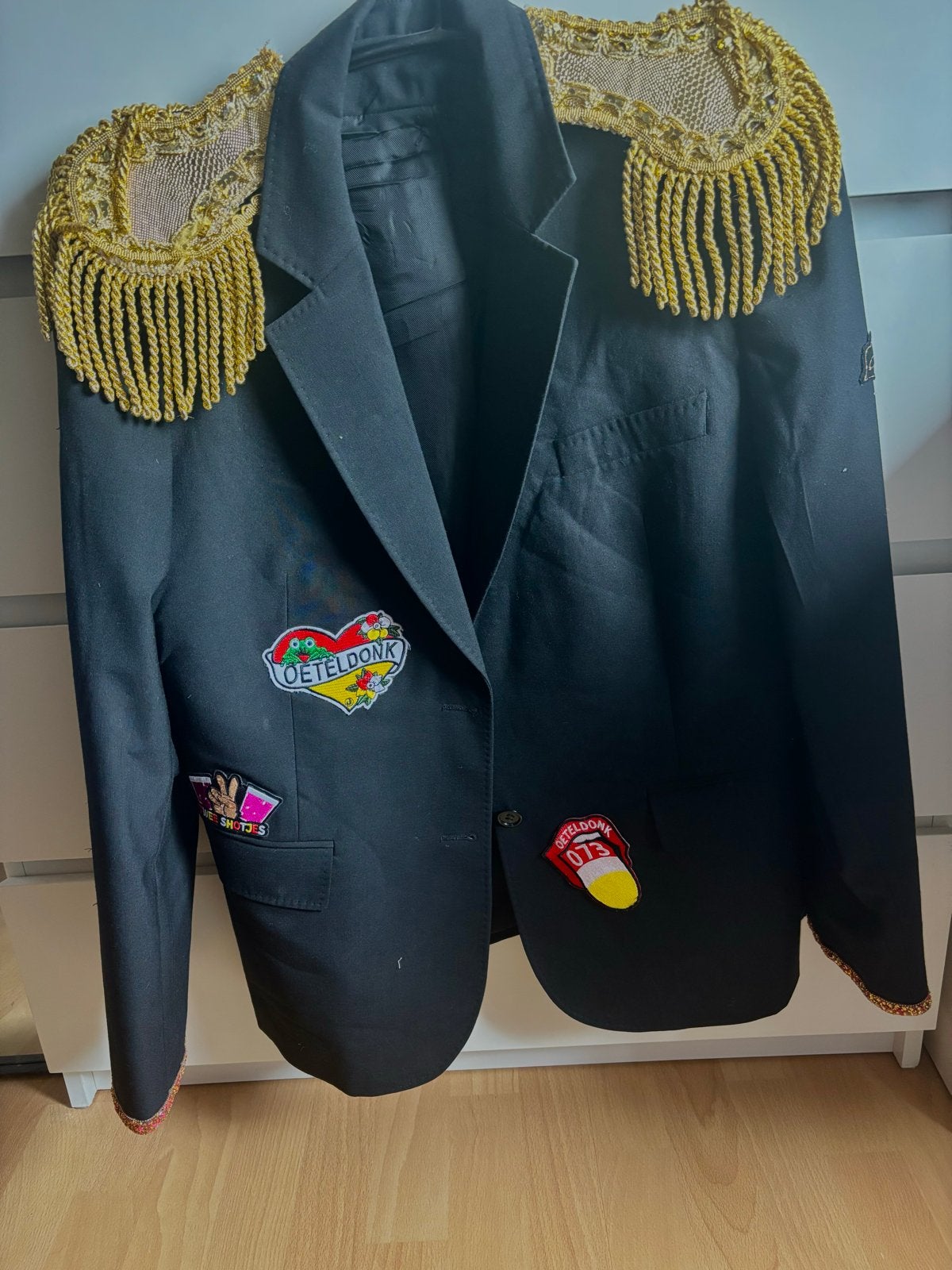 Carnaval dames jasje maat 40 - Oeteldonk, Carnaval, Kleding, Gedragen, Ophalen