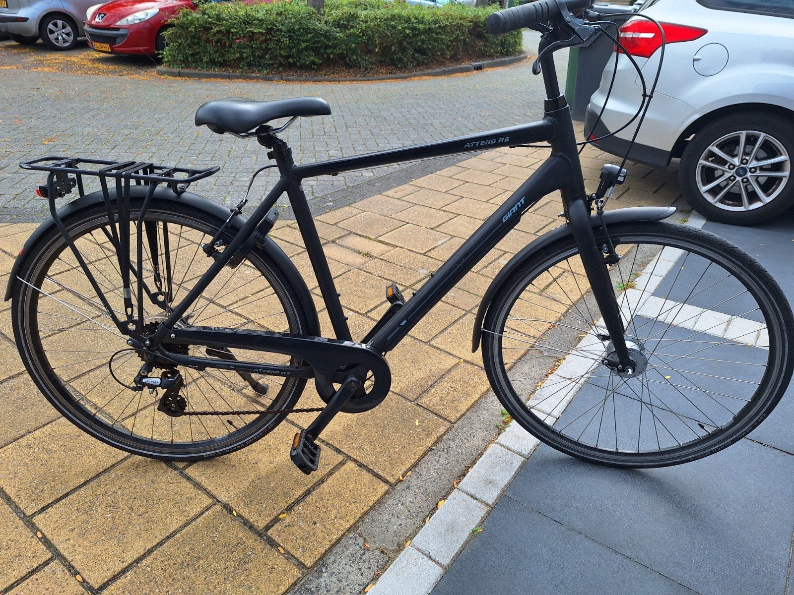 Giant Attend RS Jongensfiets - beetje aandacht nodig, Ophalen, Gebruikt, Velgrem, Versnellingen