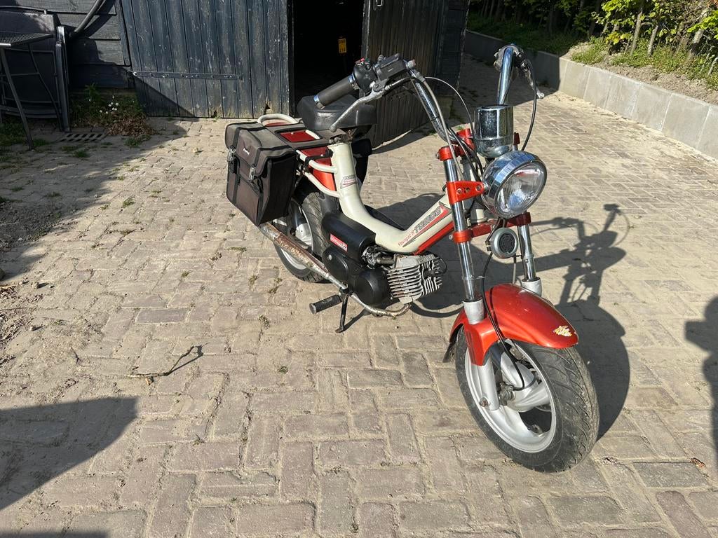 Tomos youngster snorbrommer, Fietsen en Brommers, Ophalen, Gebruikt, 2 versnellingen, Maximaal 25 km/u
