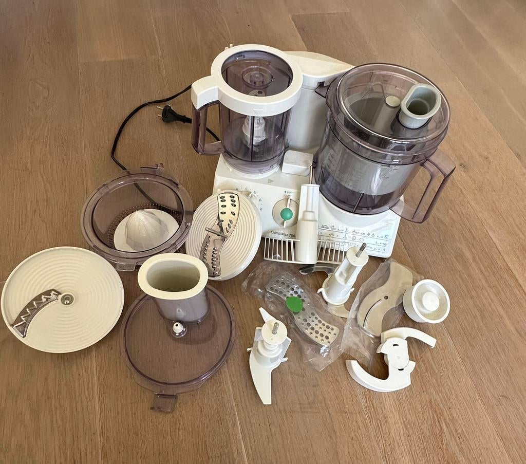 Braun combi max 700 keukemachine te koop, Ophalen, Zo goed als nieuw, 3 snelheden of meer