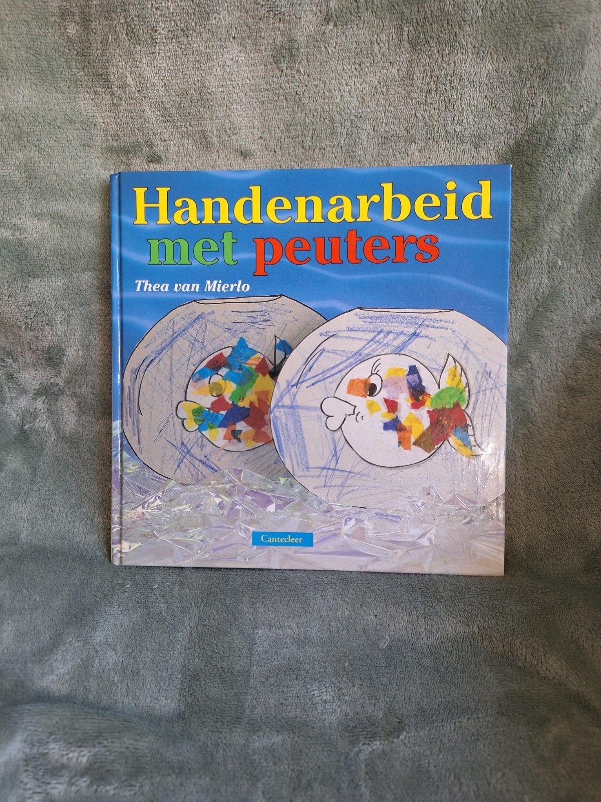 Thea van Mierlo - Handenarbeid met peuters, Overige typen, Onbekend, Ophalen of Verzenden, Zo goed als nieuw
