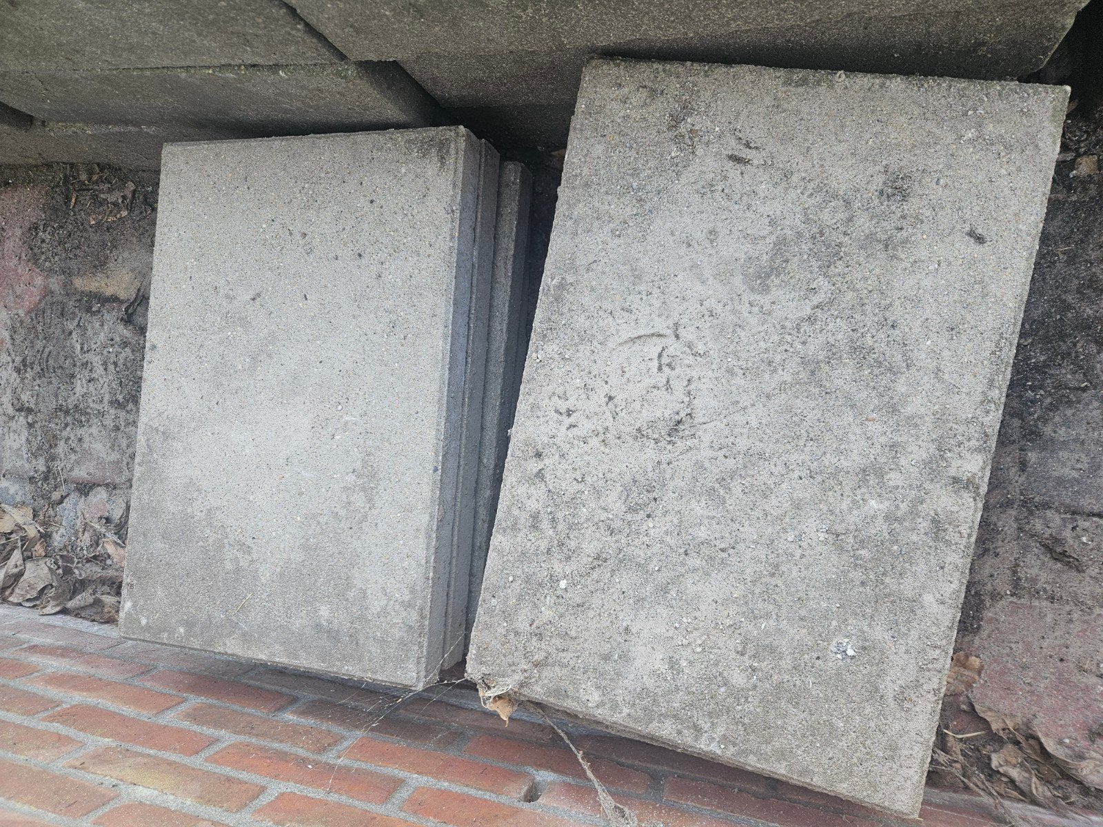 GRATIS! Betontegels 60x40 cm - 9 stuks ook los af te halen., Tuin en Terras, Ophalen, Gebruikt, Minder dan 5 m², Beton
