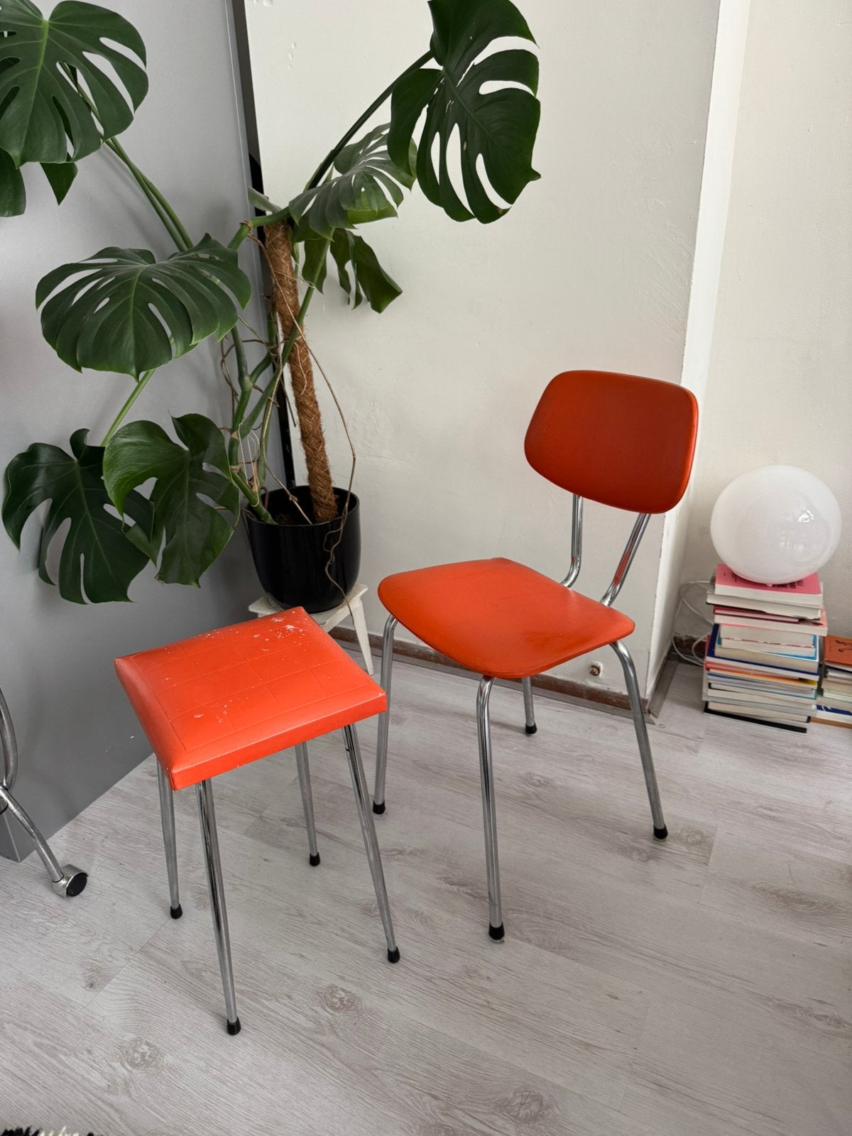 Vintage Chrome Set stoel en krukje tafeltje formica, Ophalen, Gebruikt, Overige kleuren, Leer