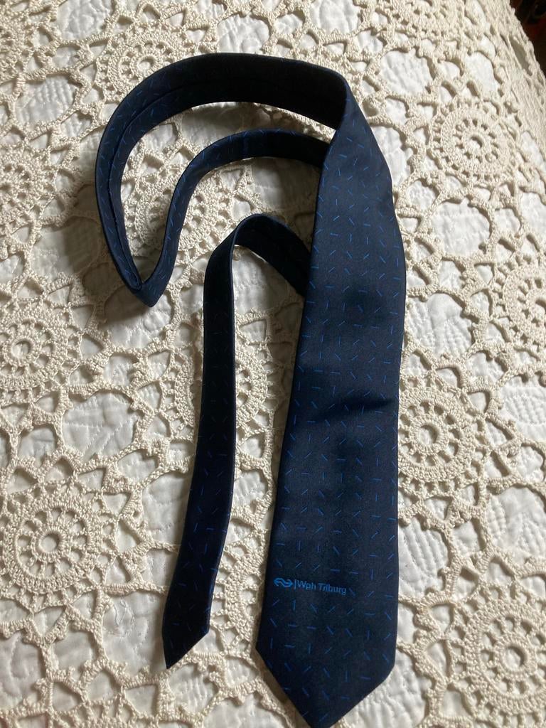 Stropdas met logo Wph Tilburg, Kleding | Heren, Stropdassen, Ophalen of Verzenden, Zo goed als nieuw, Blauw, Met patroon
