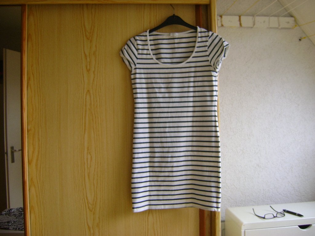 lang shirt/jurk wit/zwart gestreept van sutherland mt m, Maat 38/40 (M), Sutherland, Wit, Ophalen of Verzenden