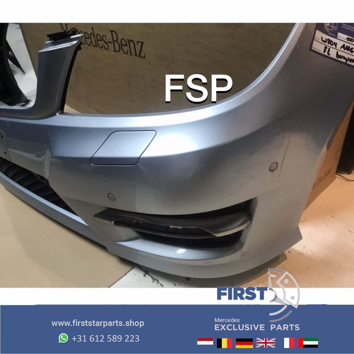 W204 FACELIFT AMG VOORBUMPER COMPLEET origineel Mercedes C K, Gebruikt, -, Voor, Ophalen of Verzenden
