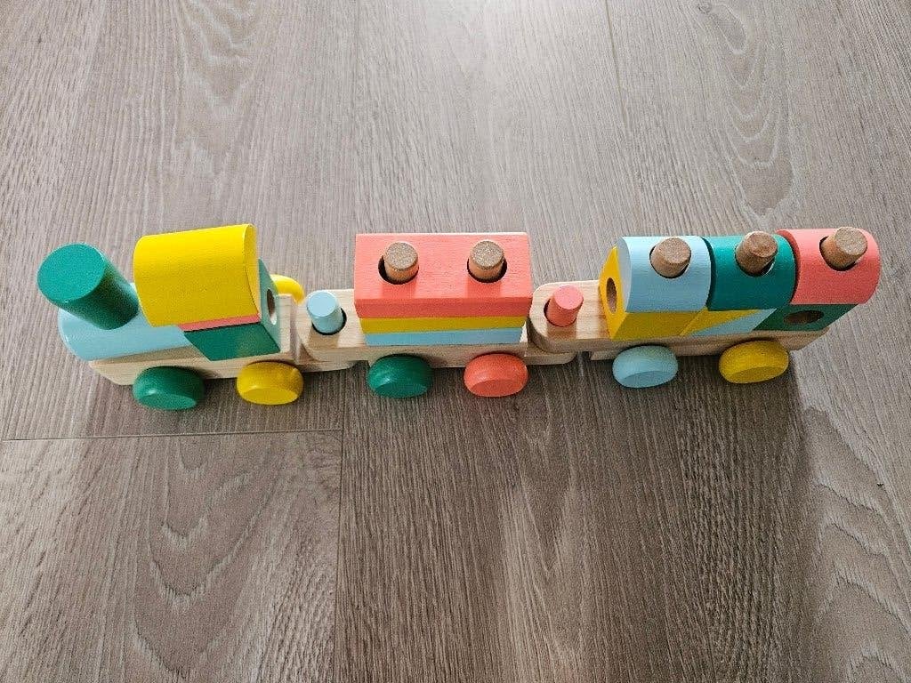 Hema houten blokkentrein, Kinderen en Baby's, Speelgoed | Houten speelgoed, Ophalen of Verzenden, Gebruikt, Rij- of Hobbelspeelgoed