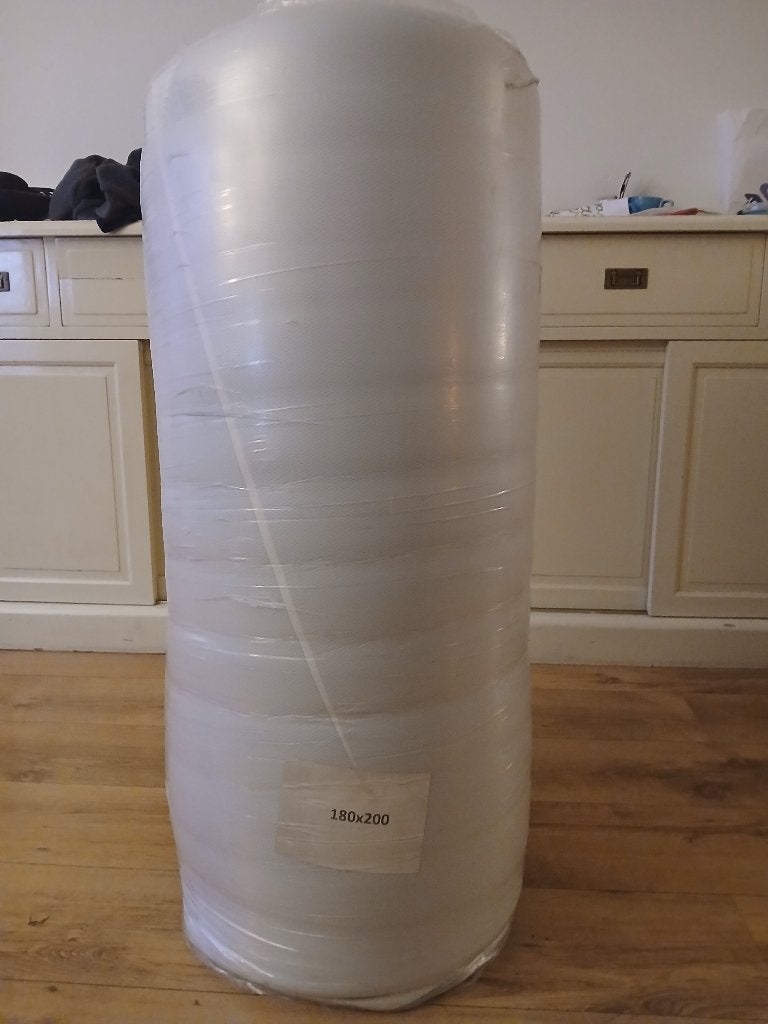 nieuwe Emma One  180x200 cm Splinternieuw & Vacuum Opgerold!, Huis en Inrichting, Slaapkamer | Matrassen en Bedbodems, Ophalen of Verzenden