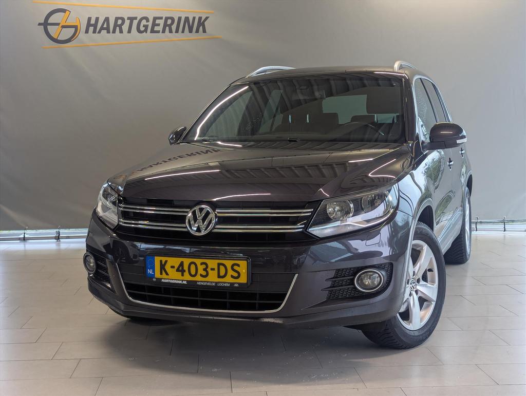 VOLKSWAGEN Tiguan 1.4 TSI 150pk BMT DSG Sport & Style | pano, Auto's, Euro 6, 4 cilinders, 150 pk, Grijs