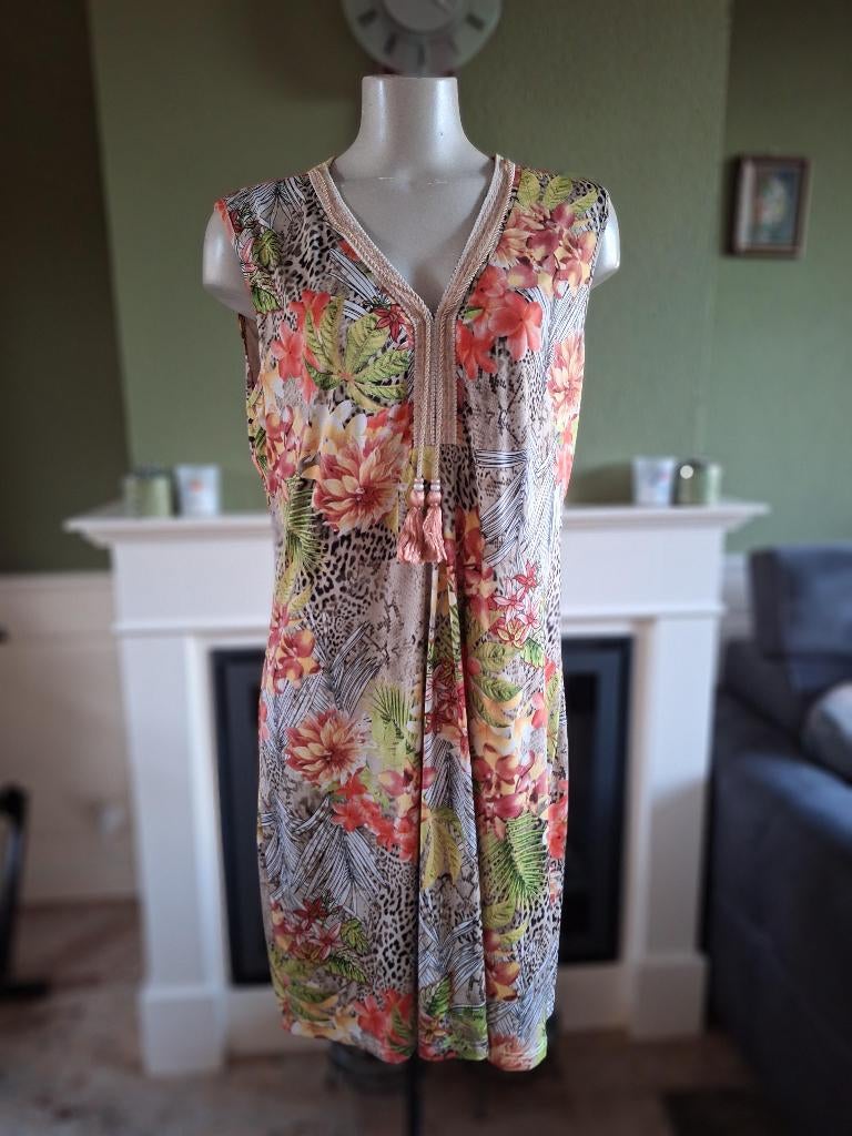 Batida beige oranje luipaard bloemen jurk 5 XL, Kleding | Dames, Jurken, Beige, Maat 46/48 (XL) of groter, Ophalen of Verzenden