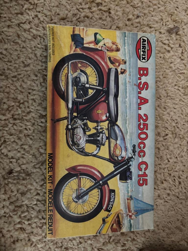 Airfix B.S.A. 250cc C15 Modelbouwkit - Nieuwstaat, Ophalen, 1:50 of kleiner, Overige typen, Nieuw