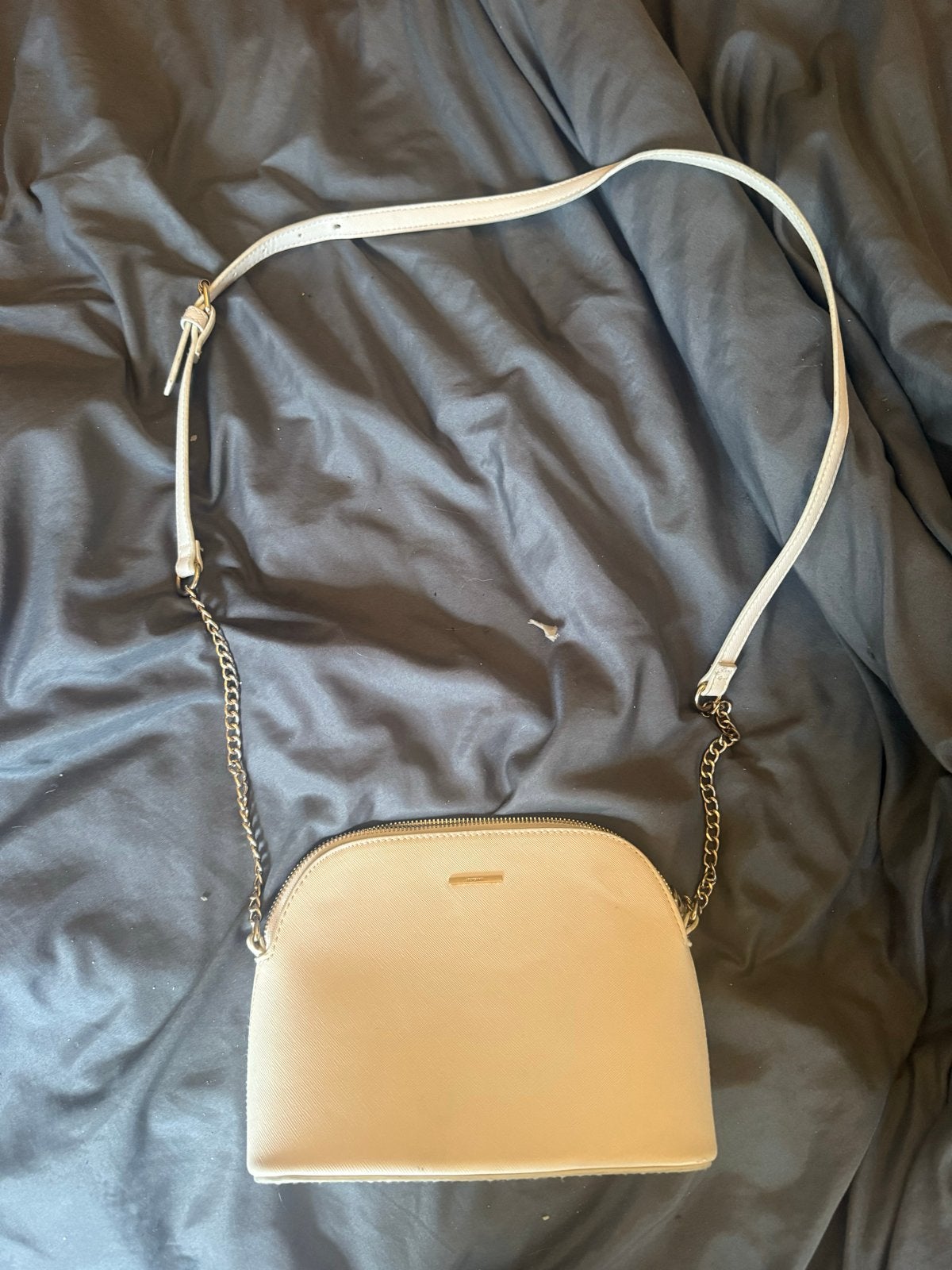 Mooie Bershka tas - Nooit gebruikt, Ophalen of Verzenden, Nieuw, Beige, Schoudertasje