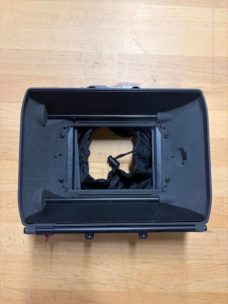Vocas MB-255 Mattebox met Swing-Away Bracket, Audio, Tv en Foto, Professionele Audio-, Tv- en Video-apparatuur, Ophalen of Verzenden