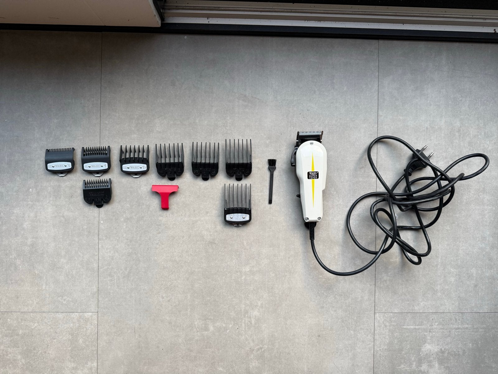 Wahl Super Taper tondeuse met opzetstukken, Ophalen of Verzenden, Gebruikt, Haarverzorging