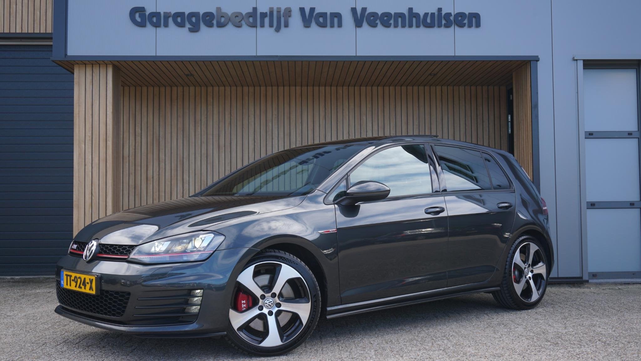 Volkswagen Golf 2.0 TSI 230pk GTI DSG 5Drs Performance Pano., Auto's, Volkswagen, Stof, Gebruikt, 4 cilinders, 1984 cc