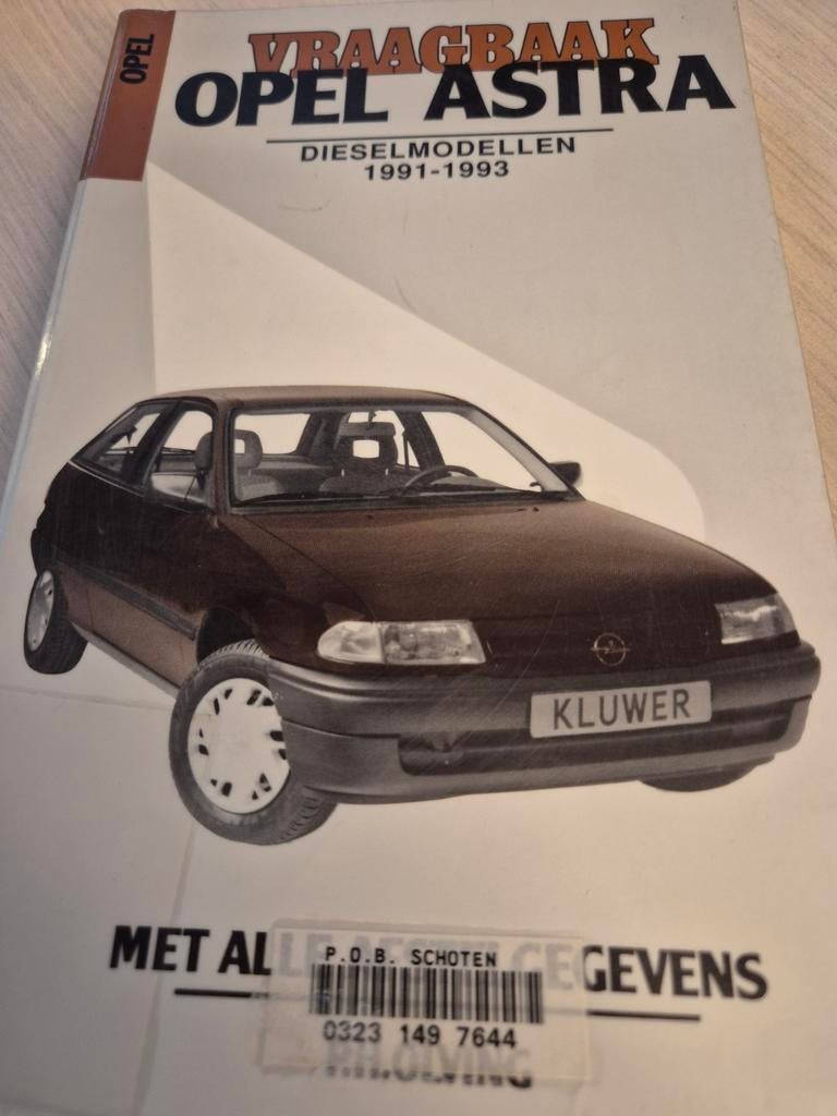Vraagbaak Opel Astra F óók 2,0 GSi luxe Astra CD pluche, Ophalen of Verzenden