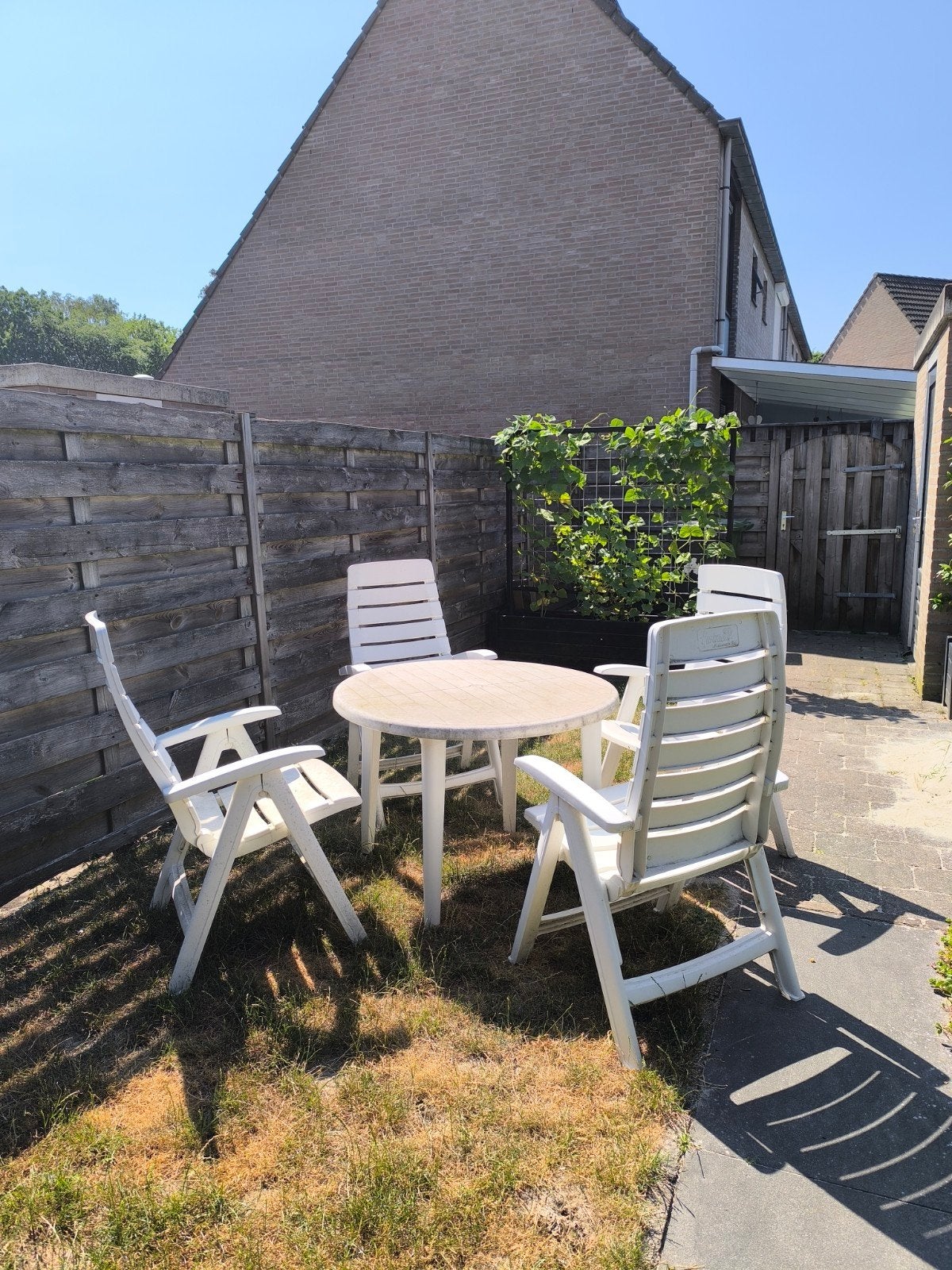 Hartman tuinset - 4 stoelen + tuinkussens + 1 tafel, Tuin en Terras, Ophalen, Gebruikt, Kunststof