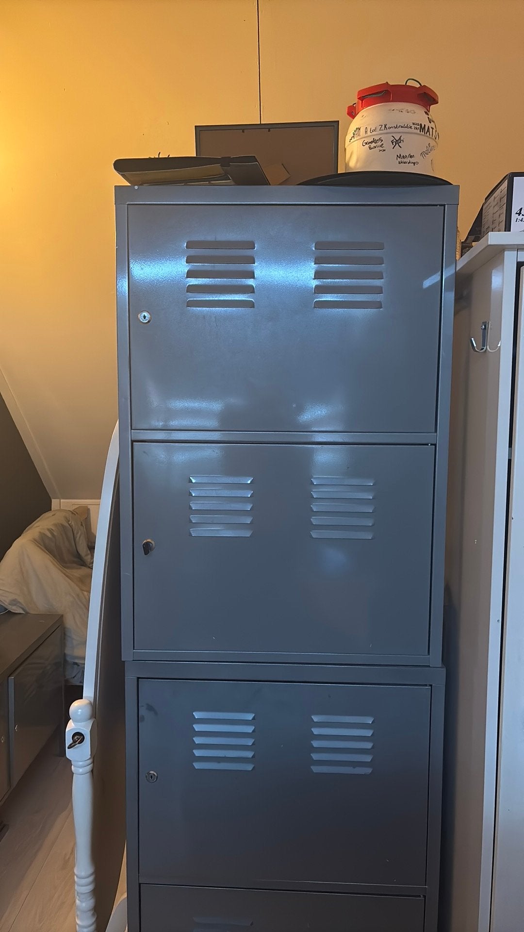 3 Ikea ps metalen locker / kastje - Grijs, Ophalen, Gebruikt