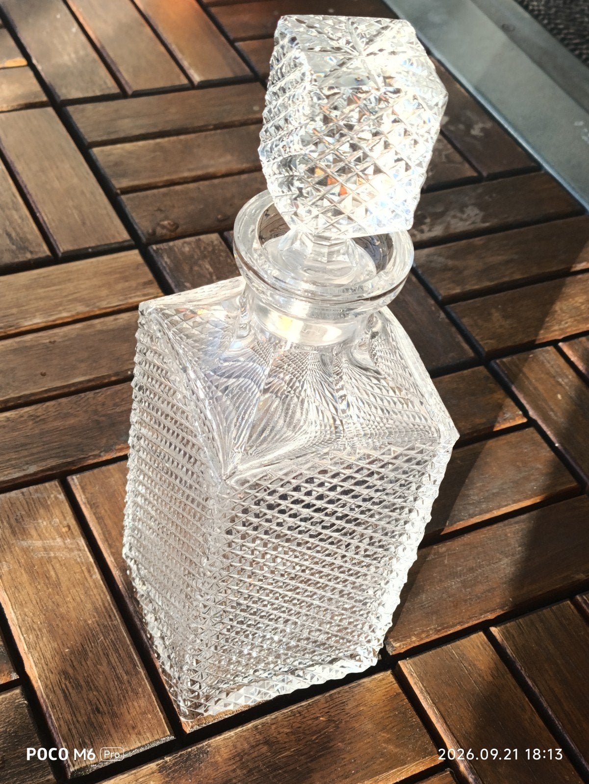 Loodkristal Karaf met Diamantgeslepen Patroon, Ophalen