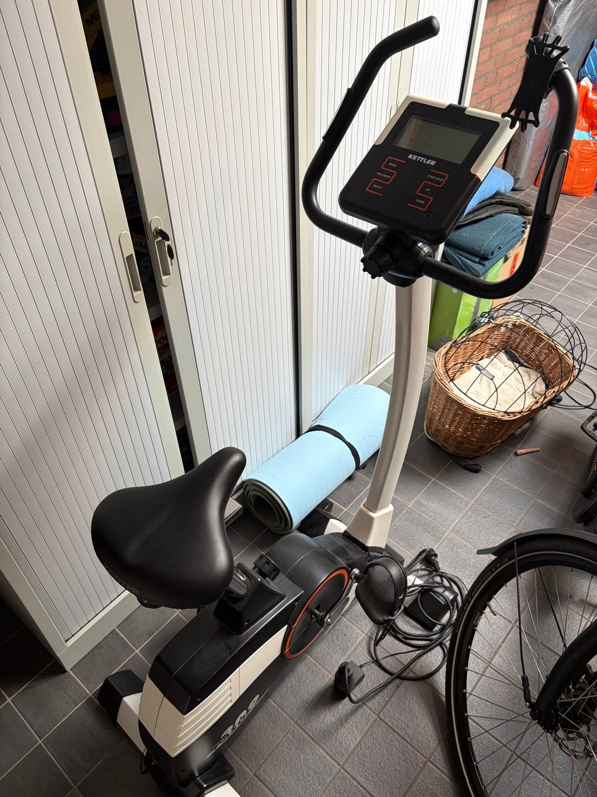 Kettler Paso 309 Hometrainer, Ophalen, Zo goed als nieuw, Metaal, Benen