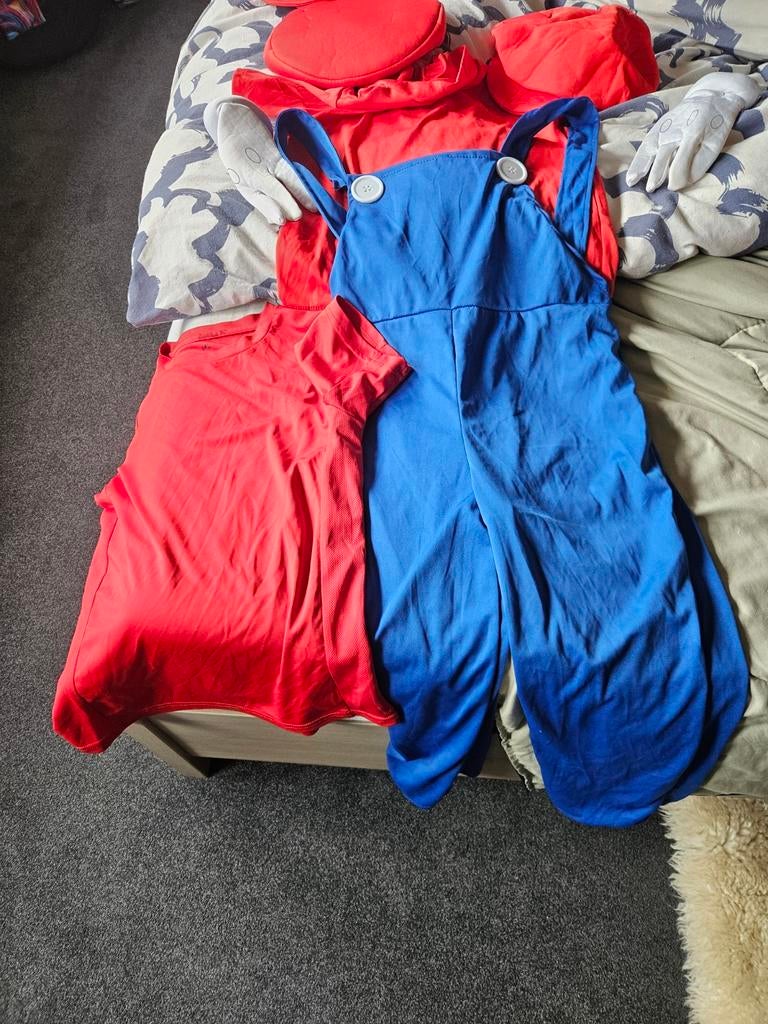 Mario outfit en circus directeur, Ophalen of Verzenden, Zo goed als nieuw, Maat 34 (XS) of kleiner, Carnaval