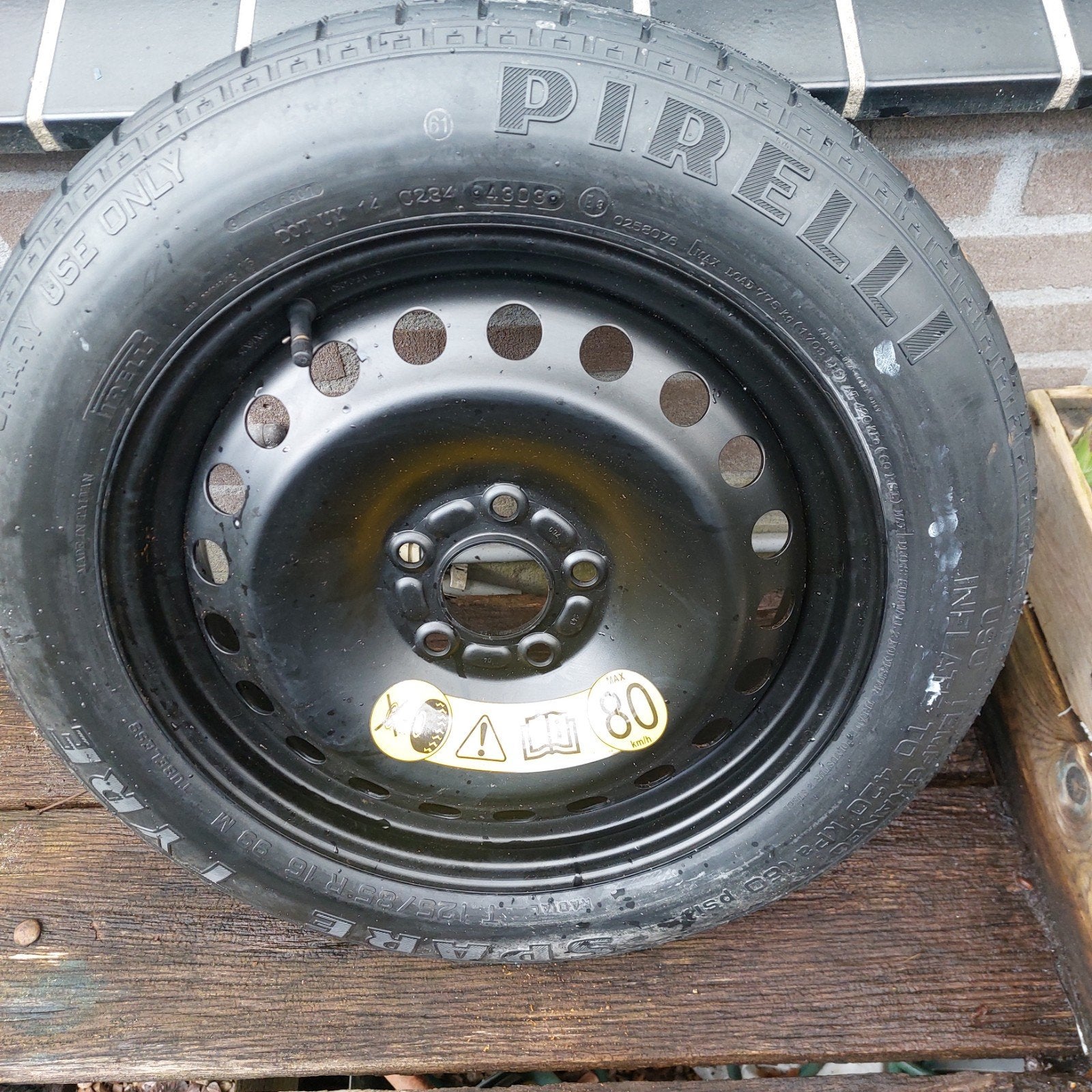 Pirelli 125 85 16 reserwiel thuisbrenger, 16 inch, Banden en Velgen, Nieuw, Ophalen of Verzenden