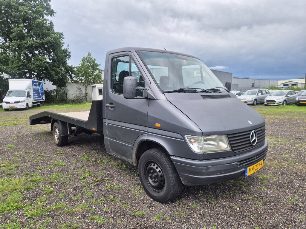 Mercedes-Benz Sprinter 310 D Xlang oprijwagen, 1480kg laden, Euro 2, Gebruikt, 2020 kg, Bedrijf