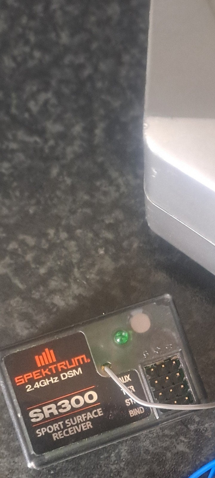 spektrum ontvanger sr 300  2.4, Ophalen of Verzenden, Groter dan 1:32, Auto, Overige merken